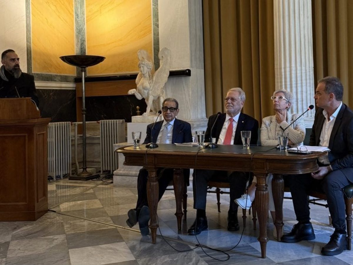 Blue light Vs red light και πώς επηρεάζουν τη μακροζωία