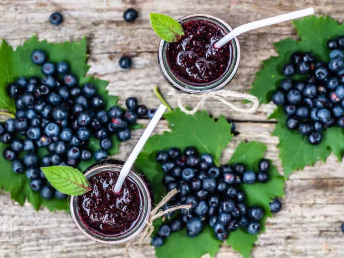 &Alpha;&nu;&theta;&omicron;&kappa;&upsilon;&alpha;&nu;ί&nu;&epsilon;&sigmaf;: &Tau;&alpha; &mu;&pi;&lambda;&epsilon; &mu;ύ&rho;&tau;&iota;&lambda;&alpha; &ndash; blueberries, &phi;&upsilon;&sigma;&iota;&kappa;ή &theta;&omega;&rho;ά&kappa;&iota;&sigma;&eta; &gamma;&iota;&alpha; &epsilon;&gamma;&kappa;έ&phi;&alpha;&lambda;&omicron; &kappa;&alpha;&iota; &kappa;&alpha;&rho;&delta;&iota;ά