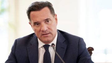 Γεωργιάδης: Τι απαντά σε μητέρα που καταγγέλλει έλλειψη παιδοκαρδιολόγου στο Νοσοκομείο Χανίων