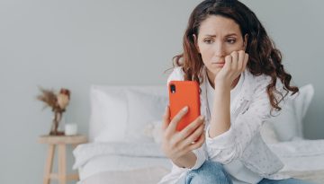 Γήρανση: 5 καθημερινές συνήθειες που την επιταχύνουν…χωρίς καν να το καταλαβαίνουμε