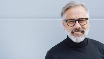 Νυχτερινές κράμπες: Οι 5 αιτίες που σας ξυπνούν με πόνο και πώς θα τις σταματήσετε