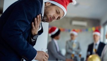 Τα καρδιακά επεισόδια αυξάνονται έως και 30% τις ημέρες των γιορτών