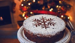 Αromatiki-vasilopita-keik