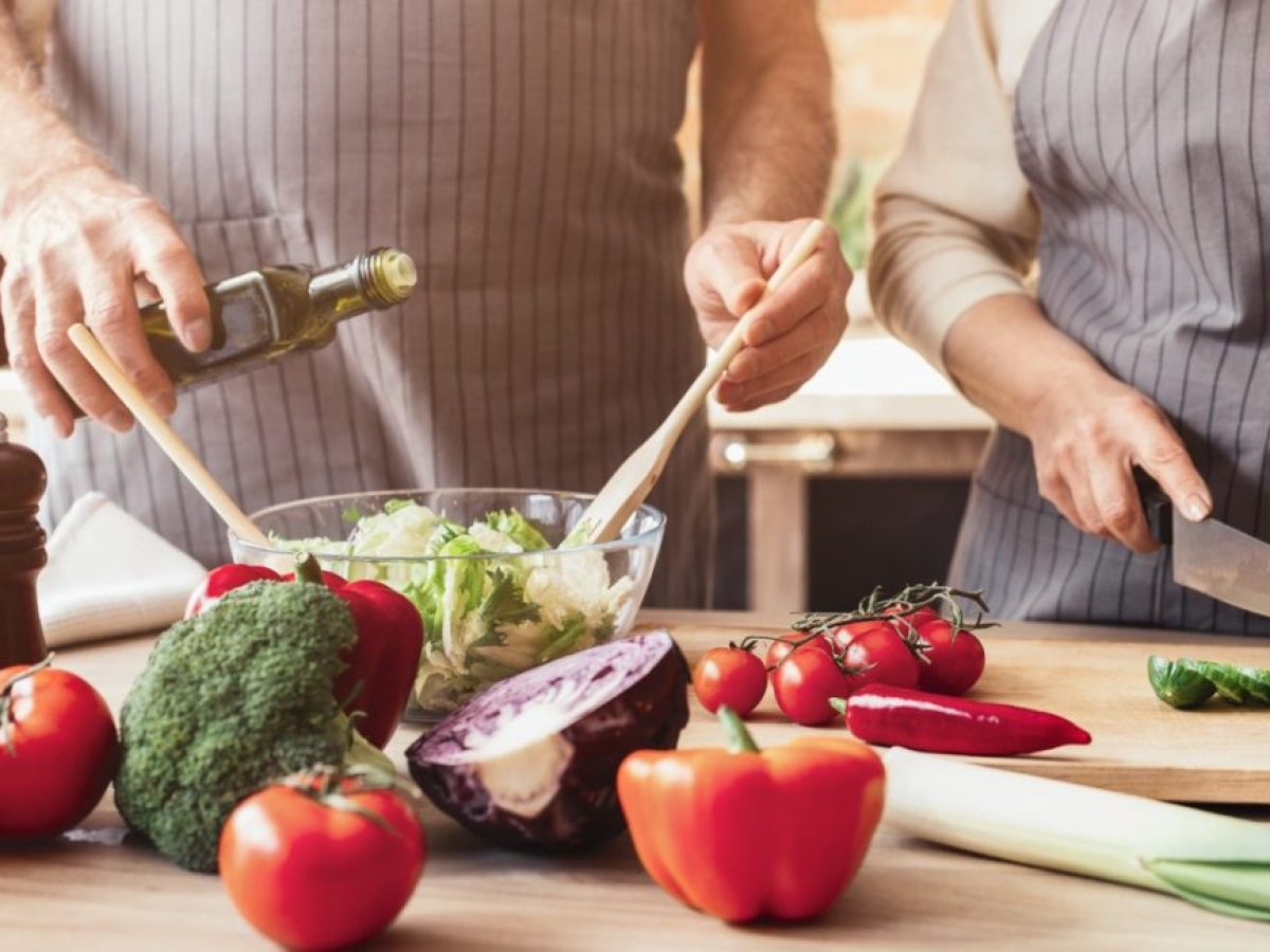 7 απλοί τρόποι για να παίρνετε περισσότερα θρεπτικά συστατικά από τα τρόφιμα, σύμφωνα με διατροφολόγους