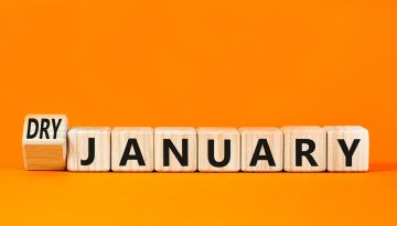 Dry January: Είναι πράγματι ο καλύτερος τρόπος να μειώσεις το αλκοόλ;