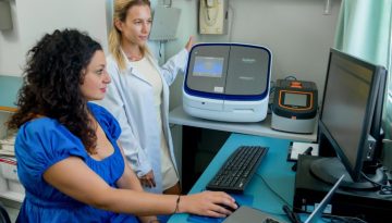 SCREEN4CARE: &Nu;&omicron;&sigma;&omicron;&kappa;&omicron;&mu;&epsilon;ί&omicron; &Pi;&alpha;&pi;&alpha;&gamma;&epsilon;&omega;&rho;&gamma;ί&omicron;&upsilon; &kappa;&alpha;&iota; Έ&nu;&omega;&sigma;&eta; &Sigma;&pi;&alpha;&nu;ί&omega;&nu; &Alpha;&sigma;&theta;&epsilon;&nu;ώ&nu; &Epsilon;&lambda;&lambda;ά&delta;&omicron;&sigmaf; &pi;&rho;&omega;&tau;&omicron;&pi;&omicron;&rho;&omicron;ύ&nu; &sigma;&tau;&eta;&nu; έ&gamma;&kappa;&alpha;&iota;&rho;&eta; &delta;&iota;ά&gamma;&nu;&omega;&sigma;&eta; &sigma;&pi;&alpha;&nu;ί&omega;&nu; &pi;&alpha;&theta;ή&sigma;&epsilon;&omega;&nu;