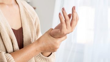 &Alpha;&upsilon;&tau;&omicron;ά&nu;&omicron;&sigma;&omicron; &chi;&omega;&rho;ί&sigmaf; &theta;&epsilon;&rho;&alpha;&pi;&epsilon;ί&alpha;: &Epsilon;&lambda;&pi;ί&delta;&epsilon;&sigmaf; &gamma;&iota;&alpha; 18 &epsilon;&kappa;&alpha;&tau;. &alpha;&nu;&theta;&rho;ώ&pi;&omicron;&upsilon;&sigmaf;