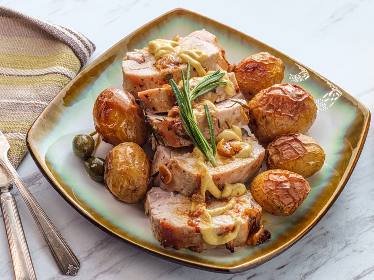 Χοιρινό με μέλι και πατάτες baby