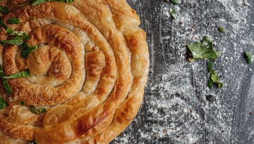 Χορτόπιτα με ανθότυρο