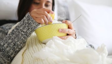 Διατροφή στον καιρό της γρίπης: Στηρίξτε την άμυνα του οργανισμού σας φυσικά