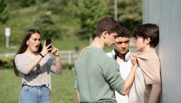 &Epsilon;&phi;&eta;&beta;&iota;&kappa;ή &beta;ί&alpha;: &Pi;&omicron;&iota;&alpha; &epsilon;ί&nu;&alpha;&iota; &tau;&alpha; &laquo;&kappa;&alpha;&mu;&pi;&alpha;&nu;ά&kappa;&iota;&alpha;&raquo; &gamma;&iota;&alpha; &tau;&omicron;&upsilon;&sigmaf; &gamma;&omicron;&nu;&epsilon;ί&sigmaf; &kappa;&alpha;&iota; &tau;&iota; &pi;&rho;έ&pi;&epsilon;&iota; &nu;&alpha; &kappa;ά&nu;&omicron;&upsilon;&nu;, &sigma;ύ&mu;&phi;&omega;&nu;&alpha; &mu;&epsilon; &epsilon;&iota;&delta;&iota;&kappa;ό