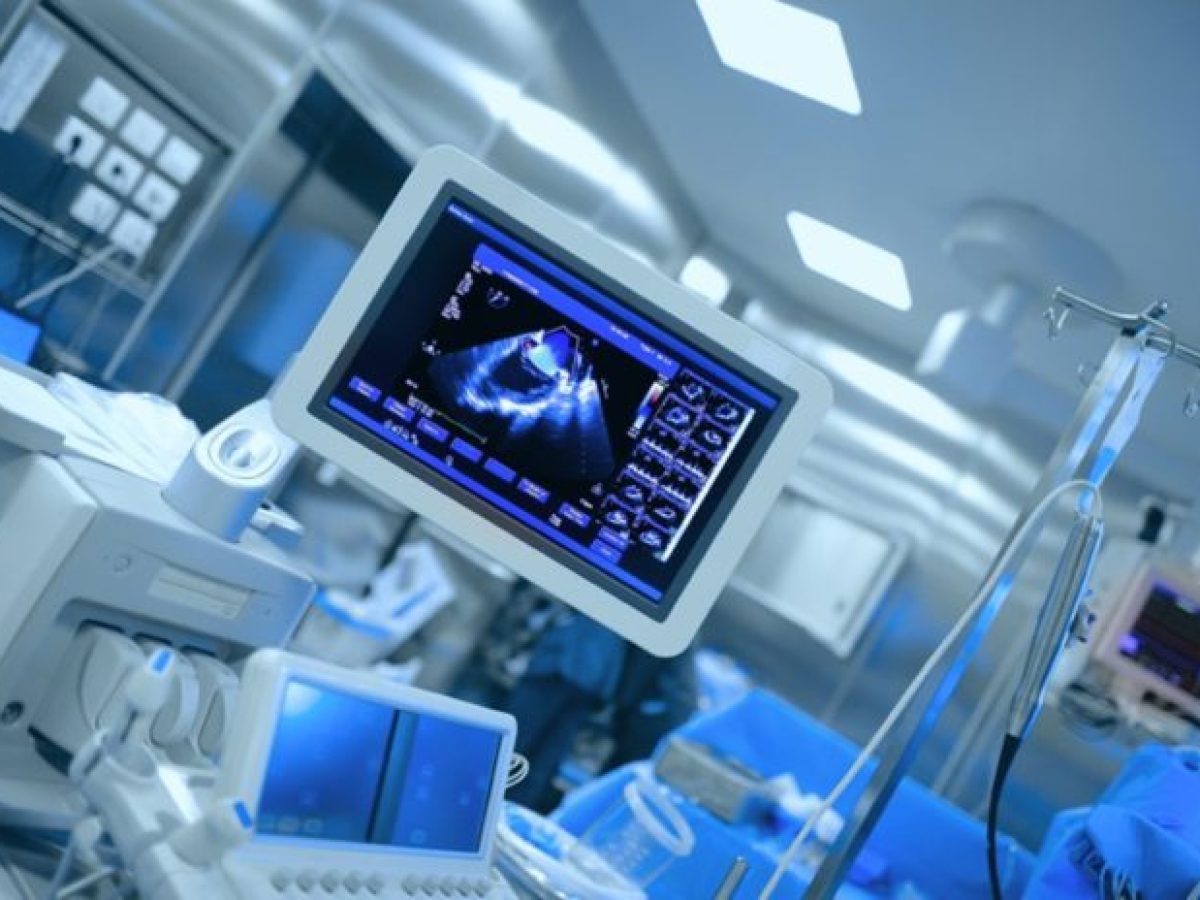 Έκτροπα στον Ερυθρό Σταυρό: Πετούσε αίμα και ούρα σε γιατρούς – Στο «αμήν» οι υγειονομικοί