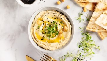 Έμπνευση η μεσογειακή διατροφή: 3 +1 υγιεινά και χορταστικά σνακ