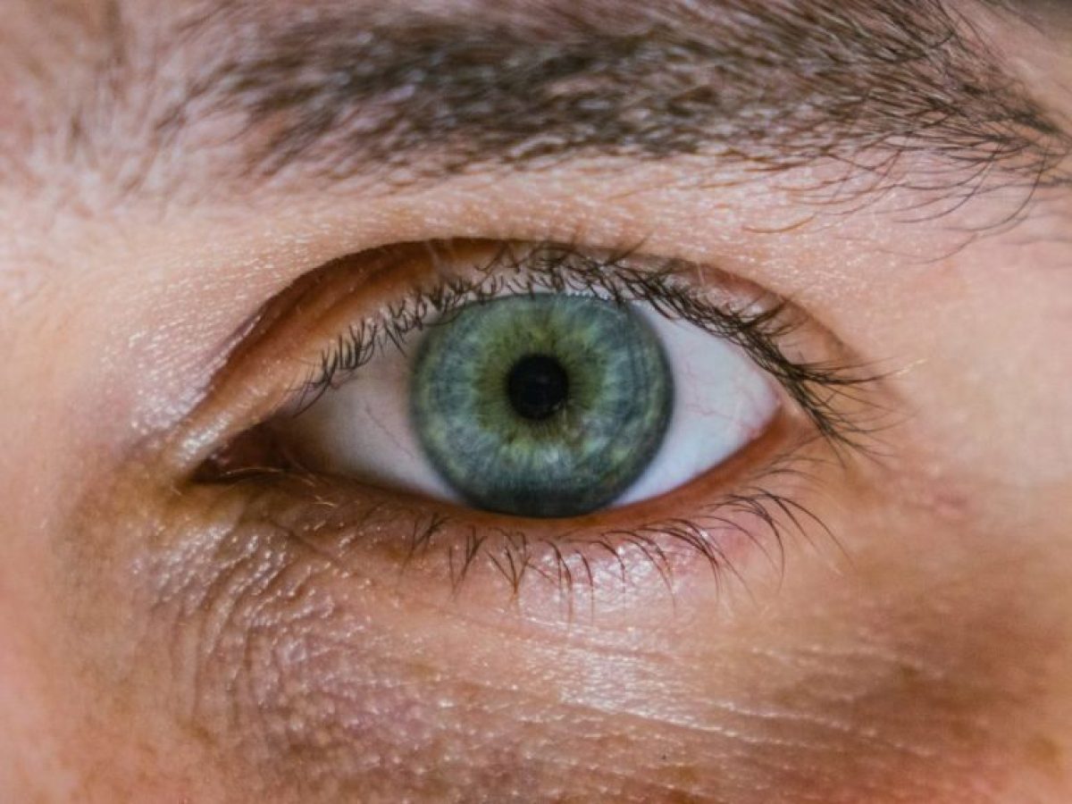 Ενδοφακοί: Πώς η επέμβαση για καταρράκτη διορθώνει τη μυωπία και άλλα  διαθλαστικά προβλήματα