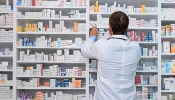 &Epsilon;&Omicron;&Phi;: &Pi;ώ&sigmaf; &gamma;ί&nu;&omicron;&nu;&tau;&alpha;&iota; &omicron;&iota; &alpha;&tau;&omicron;&mu;&iota;&kappa;έ&sigmaf; &pi;&alpha;&rho;&alpha;&gamma;&gamma;&epsilon;&lambda;ί&epsilon;&sigmaf; &phi;&alpha;&rho;&mu;ά&kappa;&omega;&nu; &ndash; &Omicron;&delta;&eta;&gamma;ί&epsilon;&sigmaf;