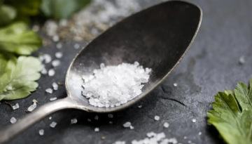 Έρευνα: Το πολύ αλάτι εξασθενεί το ανοσοποιητικό
