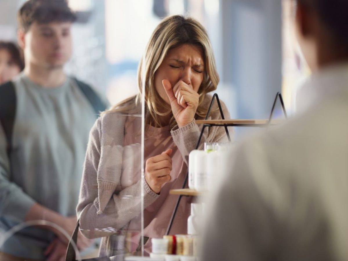 Εθελοντές πέρασαν ώρες σε δωμάτιο με ασθενείς με γρίπη, αλλά κανείς δεν αρρώστησε – Τι τους έσωσε