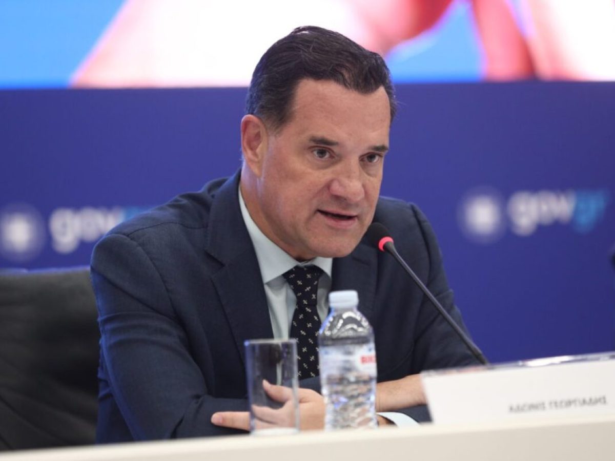 Γεωργιάδης: Mείωση 80% στη λίστα αναμονής χειρουργείων – 519.366 επεμβάσεις το 2024, ρεκόρ όλων των εποχών