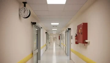 &Gamma;&rho;ί&pi;&eta;: &Alpha;&sigma;&phi;&upsilon;&kappa;&tau;&iota;&kappa;ή &pi;ί&epsilon;&sigma;&eta; &sigma;&tau;&alpha; &nu;&omicron;&sigma;&omicron;&kappa;&omicron;&mu;&epsilon;ί&alpha; &ndash; 150 &pi;&alpha;&iota;&delta;&iota;ά &sigma;&tau;&alpha; &pi;&alpha;&iota;&delta;&iota;&alpha;&tau;&rho;&iota;&kappa;ά &mu;έ&sigma;&alpha; &sigma;&epsilon; 3 &mu;έ&rho;&epsilon;&sigmaf;