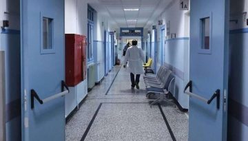 &Gamma;&rho;ί&pi;&eta;: Έ&kappa;&rho;&eta;&xi;&eta; &kappa;&rho;&omicron;&upsilon;&sigma;&mu;ά&tau;&omega;&nu; &sigma;&tau;&alpha; &pi;&alpha;&iota;&delta;&iota;ά &mu;&epsilon; &delta;&epsilon;&kappa;ά&delta;&epsilon;&sigmaf; &epsilon;&iota;&sigma;&alpha;&gamma;&omega;&gamma;έ&sigmaf; &sigma;&tau;&alpha; &nu;&omicron;&sigma;&omicron;&kappa;&omicron;&mu;&epsilon;ί&alpha;