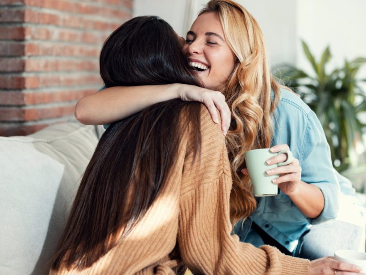 Οι 6 κανόνες για την τέλεια αγκαλιά, σύμφωνα με την επιστήμη