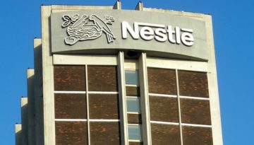 &Eta; Nestl&eacute; &alpha;&nu;&alpha;&kappa;&alpha;&lambda;&epsilon;ί &epsilon;&theta;&epsilon;&lambda;&omicron;&nu;&tau;&iota;&kappa;ά &pi;&alpha;&rho;&tau;ί&delta;&epsilon;&sigmaf; &beta;&rho;&epsilon;&phi;&iota;&kappa;&omicron;ύ &gamma;ά&lambda;&alpha;&kappa;&tau;&omicron;&sigmaf; &pi;&omicron;&upsilon; &delta;&iota;&alpha;&tau;ί&theta;&epsilon;&nu;&tau;&alpha;&iota; &sigma;&tau;&eta;&nu; &epsilon;&lambda;&lambda;&eta;&nu;&iota;&kappa;ή &alpha;&gamma;&omicron;&rho;ά
