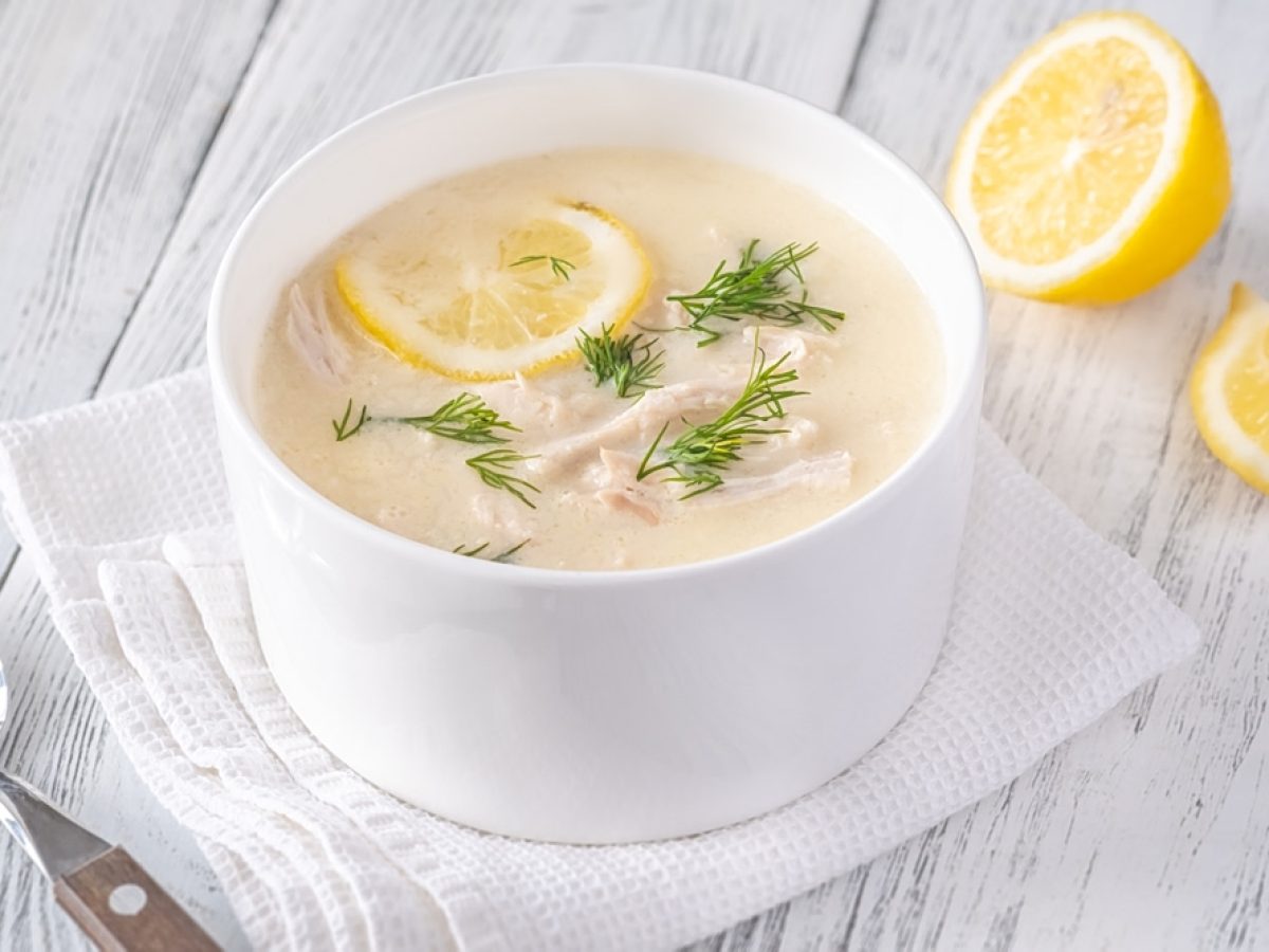 Κοτόσουπα αυγολέμονο όπως της μαμάς