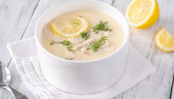 Κοτόσουπα αυγολέμονο όπως της μαμάς