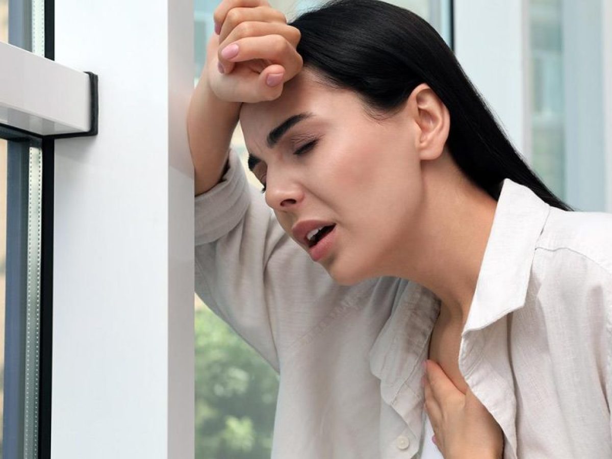 Κρίση πανικού:  Πώς εμφανίζεται και πώς αντιμετωπίζεται