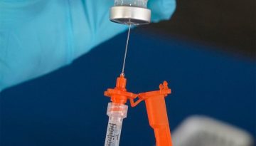 &Nu;έ&alpha; &alpha;&pi;&omicron;&kappa;&alpha;&lambda;&upsilon;&pi;&tau;&iota;&kappa;ή &mu;&epsilon;&lambda;έ&tau;&eta; &gamma;&iota;&alpha; &tau;&alpha; &pi;&omicron;&sigma;&omicron;&sigma;&tau;ά &epsilon;&mu;&beta;&omicron;&lambda;&iota;&alpha;&sigma;&mu;&omicron;ύ &sigma;&tau;&eta;&nu; &Epsilon;&lambda;&lambda;ά&delta;&alpha; &ndash; &Eta; &sigma;ύ&gamma;&kappa;&rho;&iota;&sigma;&eta; &mu;&epsilon; &tau;&omicron; &epsilon;&xi;&omega;&tau;&epsilon;&rho;&iota;&kappa;ό