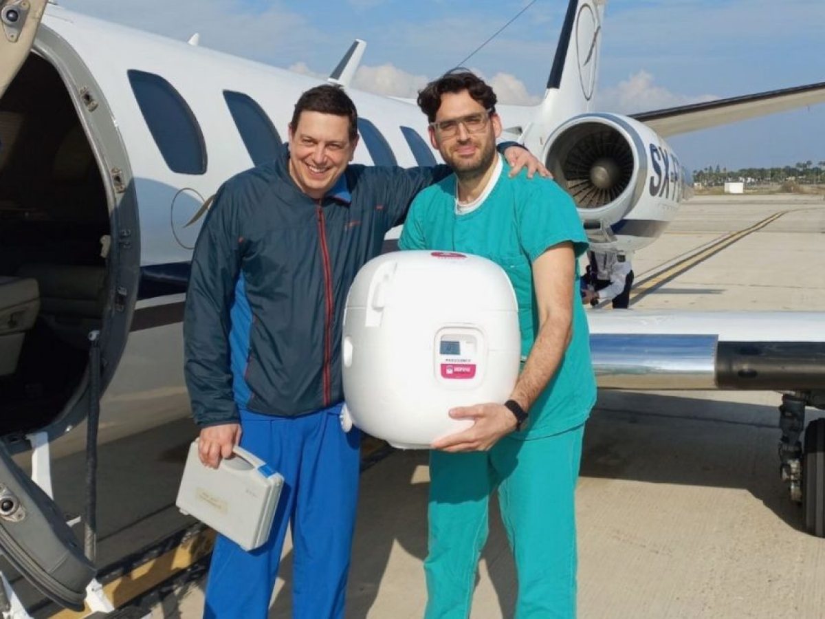 Νέα υπερσύγχρονη συσκευή μεταφοράς καρδιάς ενισχύει τις μεταμοσχεύσεις στο Ωνάσειο Νοσοκομείο