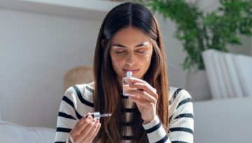 Ποια είναι τα καλύτερα αιθέρια έλαια για την ανακούφιση από το στρες;