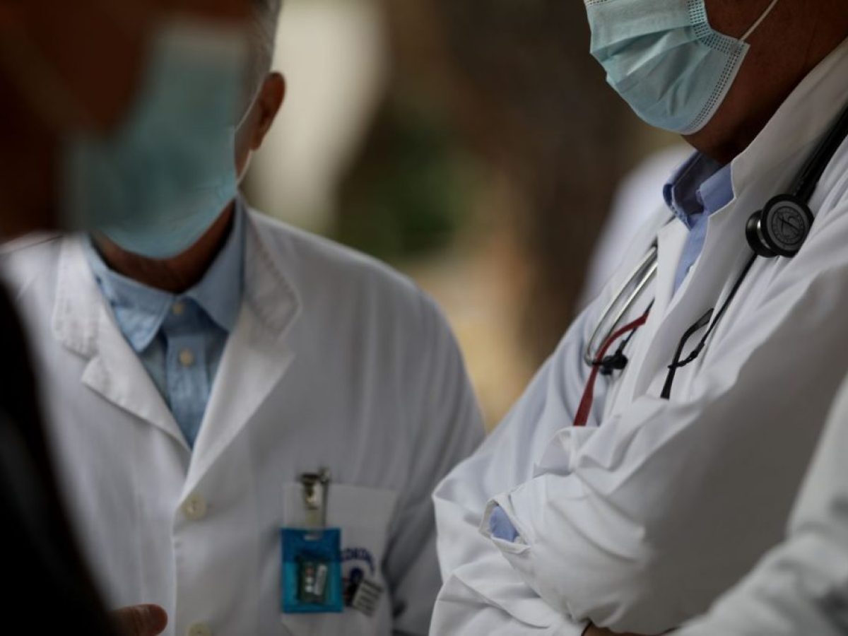 Προκηρύχθηκαν 95 θέσεις γιατρών στο ΕΣΥ – Αγαπηδάκη: “Να παραμένει απρόσκοπτη η πρόσβαση κάθε συμπολίτη στις υπηρεσίες υγείας”