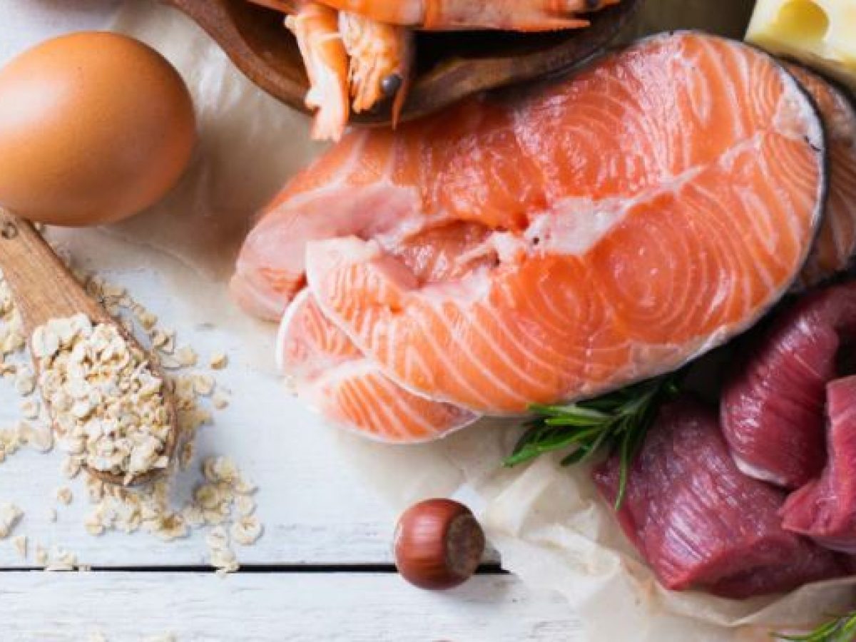 Προτεραιότητα στην πρωτεΐνη – Τι κάνουν σωστά και τι λάθος οι νέες διατροφικές οδηγίες των ΗΠΑ