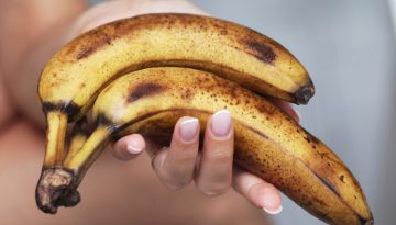 Ραδιενέργεια στις μπανάνες; Πόσες πρέπει να φας για να… κινδυνέψεις!