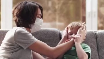 Σε έξαρση γρίπη και ιώσεις: Η Θεοδώρα Ψαλτοπούλου εξηγεί γιατί φέτος υπάρχει μεγάλη “έκρηξη” – Πόσο θα διαρκέσει