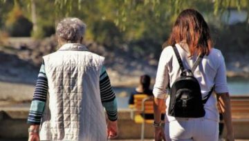 &Tau;&alpha; &pi;&omicron;&lambda;ύ &upsilon;&psi;&eta;&lambda;ά &epsilon;&pi;ί&pi;&epsilon;&delta;&alpha; &lambda;&iota;&pi;&omicron;&pi;&rho;&omega;&tau;&epsilon;ΐ&nu;&eta;&sigmaf;(&alpha;) &sigma;&upsilon;&nu;&delta;έ&omicron;&nu;&tau;&alpha;&iota; &mu;&epsilon; &kappa;&alpha;&rho;&delta;&iota;&alpha;&kappa;ό &kappa;ί&nu;&delta;&upsilon;&nu;&omicron; &sigma;&tau;&iota;&sigmaf; &gamma;&upsilon;&nu;&alpha;ί&kappa;&epsilon;&sigmaf;
