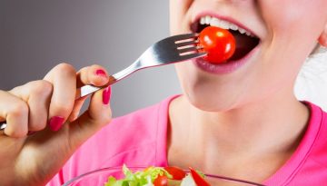 Θέλετε να έχετε υγιή ούλα; Οι ντομάτες μπορούν να σας βοηθήσουν