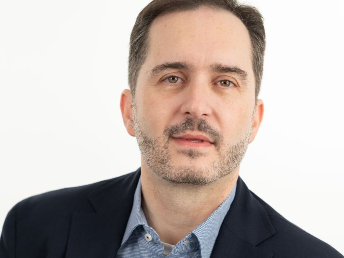 Θεοχάρης για Βαρουφάκη: Όταν η χαλαρότητα σε δημόσιες τοποθετήσεις για την χρήση ουσιών, γίνεται πρόσκληση σε σοβαρό κίνδυνο για την υγεία