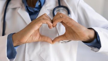&Tau;&iota; &epsilon;&pi;&eta;&rho;&epsilon;ά&zeta;&epsilon;&iota; &tau;&eta;&nu; &upsilon;&gamma;&epsilon;ί&alpha; &tau;&eta;&sigmaf; &kappa;&alpha;&rho;&delta;&iota;ά&sigmaf; &mu;&alpha;&sigmaf; &kappa;&alpha;&iota; ό&sigma;&alpha; &pi;&rho;έ&pi;&epsilon;&iota; &nu;&alpha; &gamma;&nu;&omega;&rho;ί&zeta;&epsilon;&tau;&epsilon; &gamma;&iota;&alpha; &tau;&omicron; έ&mu;&phi;&rho;&alpha;&gamma;&mu;&alpha;