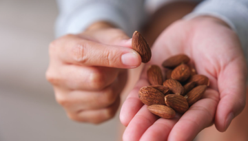 Τι συμβαίνει στο σώμα σας όταν τρώτε αμύγδαλα τακτικά