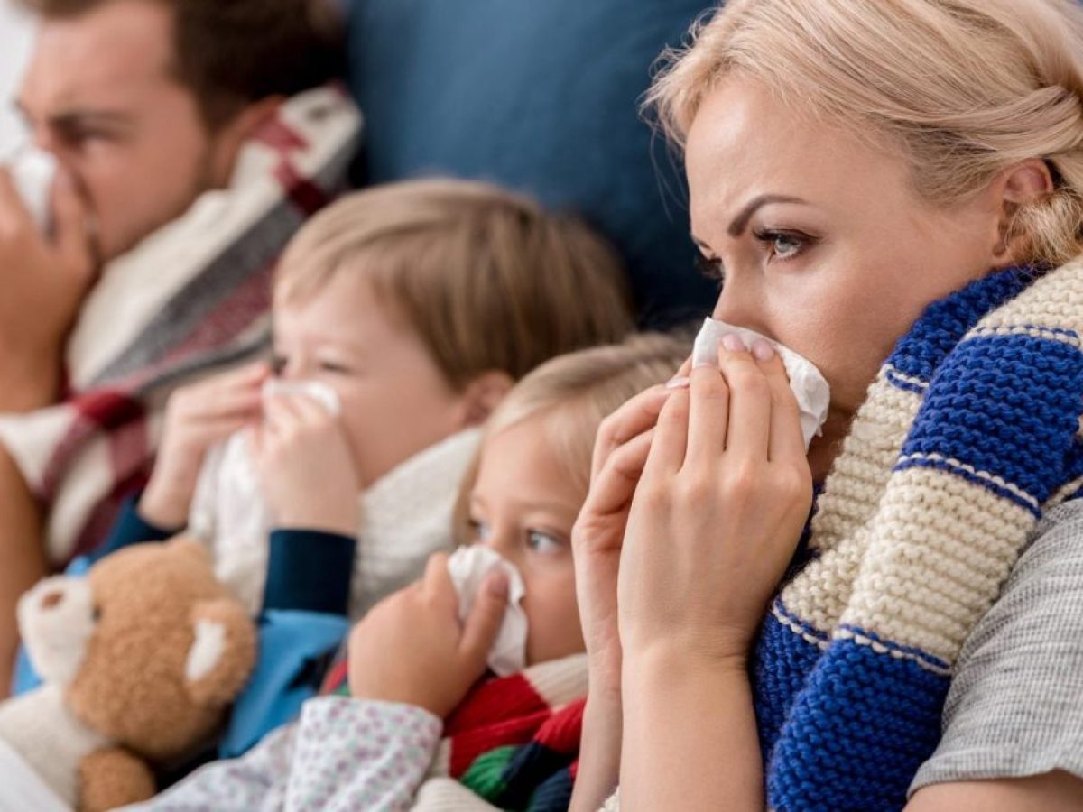 Βασιλακόπουλος:  «Κανείς δεν είναι ασφαλής με τη γρίπη»