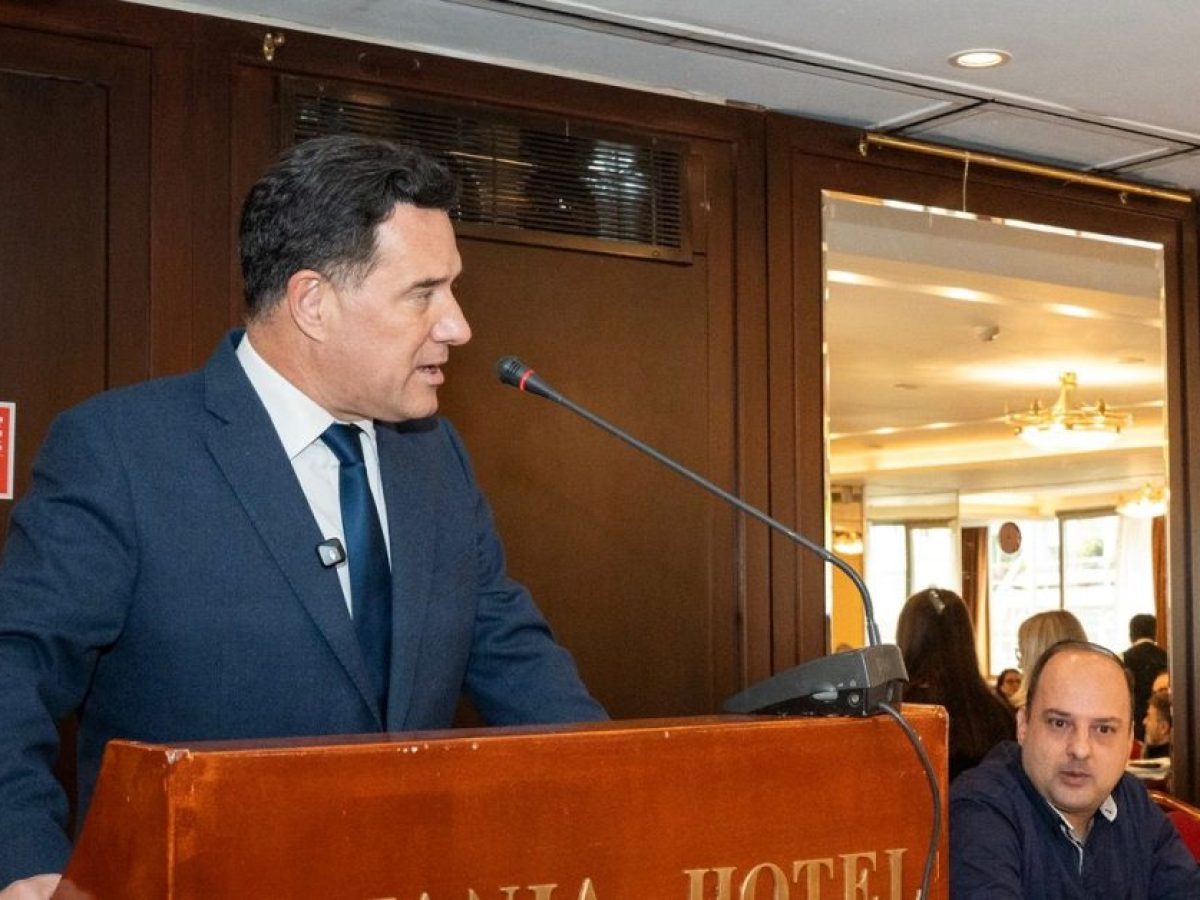 Άδωνις: Θα υπάρξει αύξηση του επιδόματος των οδοιπορικών των νεφροπαθών