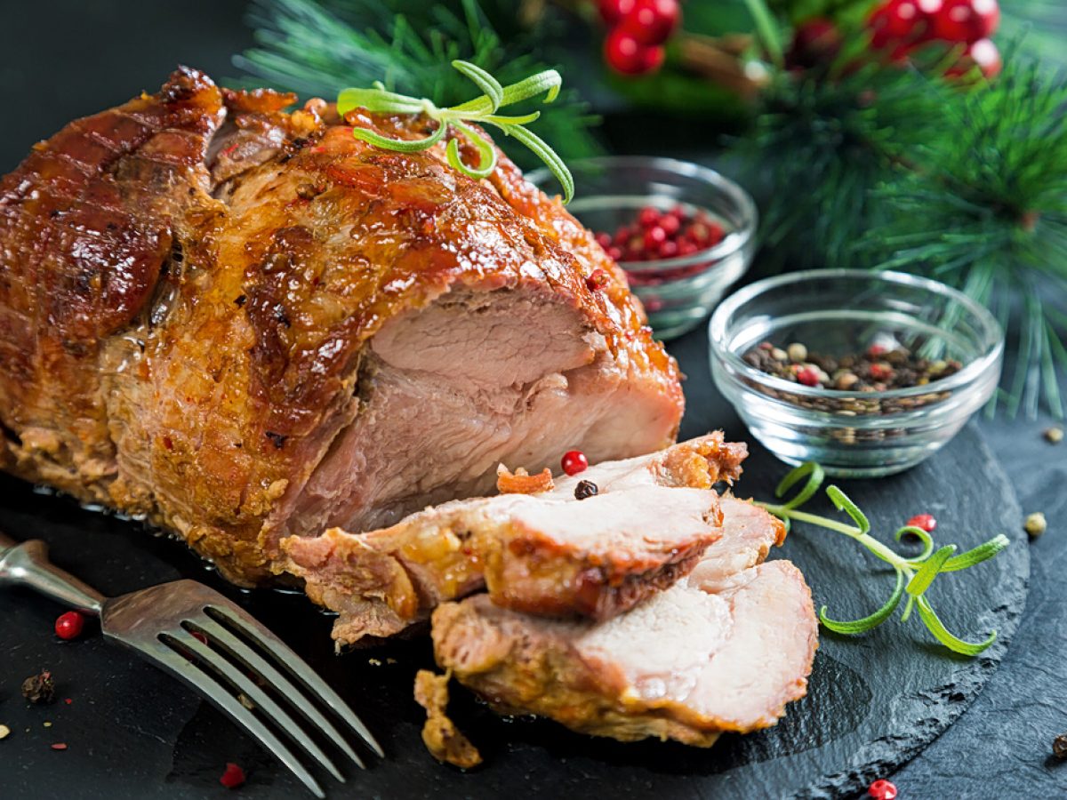 Αρωματικό χοιρινό μπούτι ψαχνό φούρνου με πιπέρια