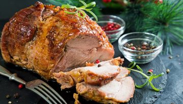 Αρωματικό χοιρινό μπούτι ψαχνό φούρνου με πιπέρια