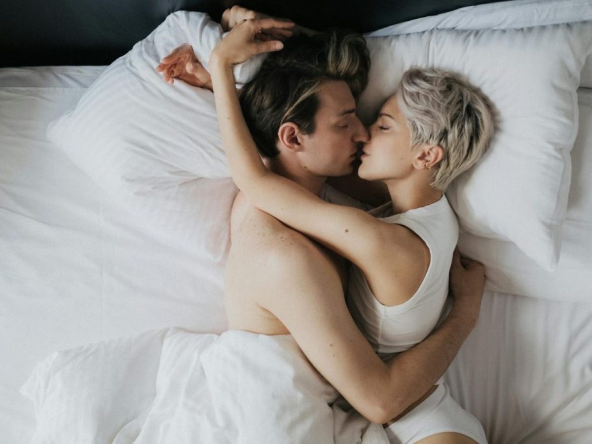 3 συνήθειες που αξίζει να καθιερώσεις πριν τον ύπνο για να κοιμάσαι σαν πουλάκι