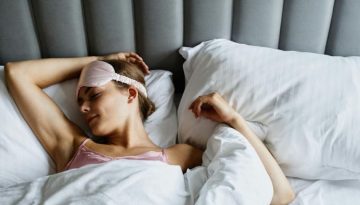 Groove before you snooze: Δες πώς θα σε βοηθήσει η μουσική να ξυπνήσεις ευκολότερα