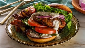 Μπέργκερ γαλοπούλας αλά ελληνικά