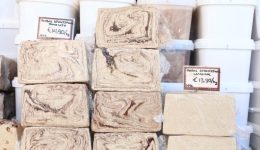 chalvas-to-paradosiako-superfood-tis