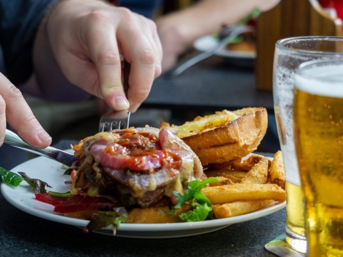 Διατροφή μετά τον καρκίνο: Πώς τα υπερεπεξεργασμένα τρόφιμα αυξάνουν τον κίνδυνο θνησιμότητας